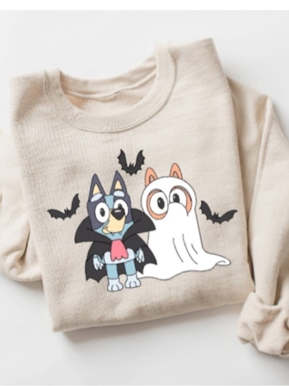 Bluey Halloween Adult Sweatshirt Medium Vampire Ghost Bats Gildan Crewneck